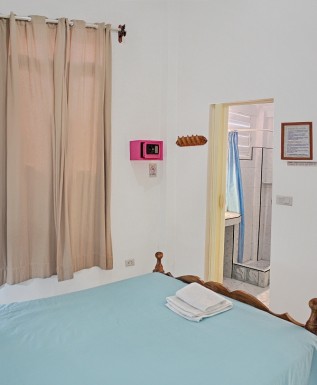 Biplanta de 5 habitaciones en venta en Vedado, Plaza de la Revolución, La Habana