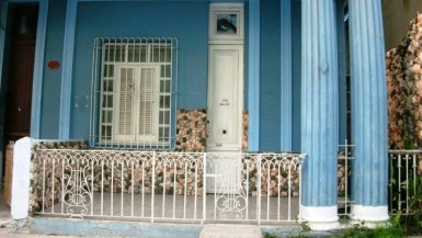 :type in Cerro, La Habana