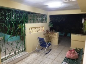 Detached House with 2 bedrooms for exchange in Cubanacán, Playa, La Habana - 4