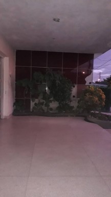 Biplanta de 4 habitaciones en venta en Belén - Finlay - Pogolotti, Marianao, La Habana