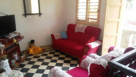 Casa Colonial de 3 habitaciones en venta en Los Sitios, Centro Habana, La Habana