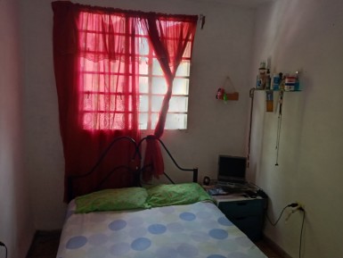 Casa de 4 habitaciones en venta en Plaza de la Revolución, La Habana