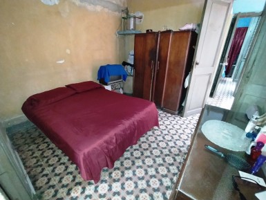 Casa Colonial de 4 habitaciones en venta en Jesús María, Habana Vieja, La Habana