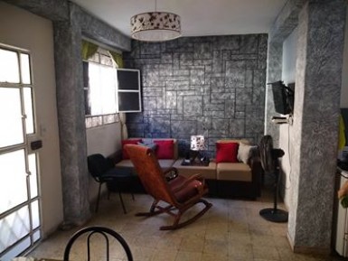 Duplex with 3 bedrooms for sale in Cerro, La Habana