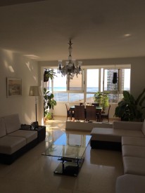 Apartamento de 3 habitaciones en venta en Vedado - Malecón, Plaza de la Revolución, La Habana