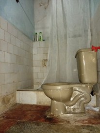 Detached House with 4 bedrooms for exchange in Kholy, Playa, La Habana - 4