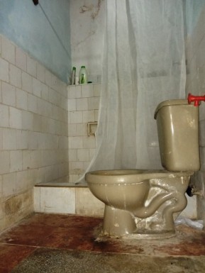 Detached House with 4 bedrooms for exchange in Kholy, Playa, La Habana