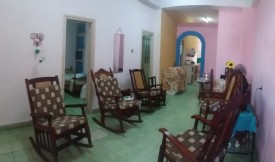 Casa de 2 habitaciones en venta en Las Cañas, Cerro, La Habana