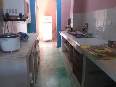Casa de 2 habitaciones en venta en Las Cañas, Cerro, La Habana