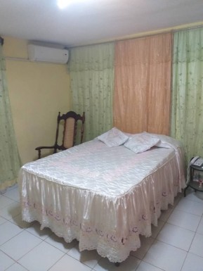Duplex with 6 bedrooms for sale in La Cumbre, San Miguel del Padrón, La Habana