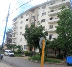 Apartamento de 3 habitaciones en venta en Vedado - Malecón, Plaza de la Revolución, La Habana