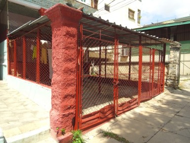 Casa de 3 habitaciones en venta en Vedado, Plaza de la Revolución, La Habana
