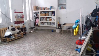 Casa Colonial de 1 habitación en venta en Centro Habana, La Habana