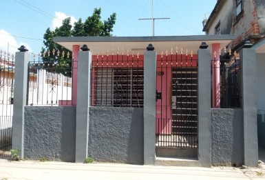 Casa Independiente en Santiago de las Vegas, Boyeros, La Habana