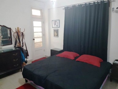 Apartamento de 2 habitaciones en venta en Vedado, Plaza de la Revolución, La Habana