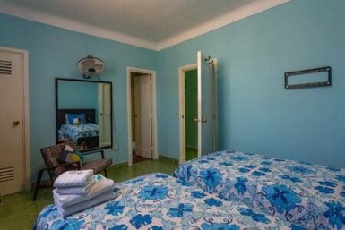 Apartamento de 4 habitaciones en venta en Vedado, Plaza de la Revolución, La Habana
