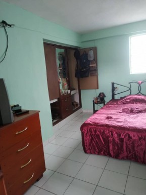 Duplex with 3 bedrooms for sale in Cerro, La Habana