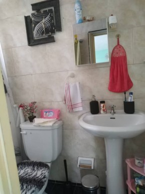 Duplex with 3 bedrooms for sale in Cerro, La Habana