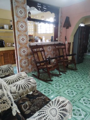 Duplex with 3 bedrooms for sale in Cerro, La Habana