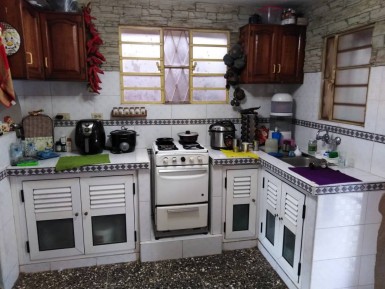 Casa de 4 habitaciones en venta en Zamora, Marianao, La Habana