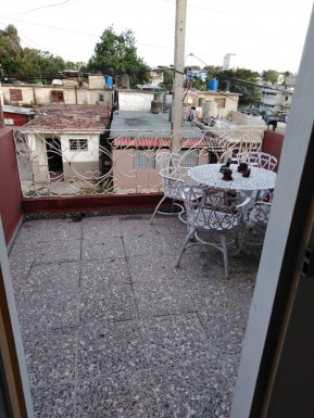 Casa de 4 habitaciones en venta en Zamora, Marianao, La Habana