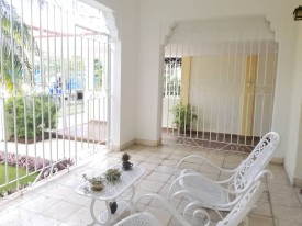 House with 3 bedrooms for sale in Playa, La Habana - Thumbnail 1