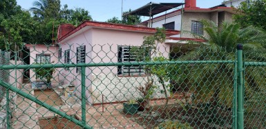 Detached House with 2 bedrooms for sale in Santa Fe, Playa, La Habana