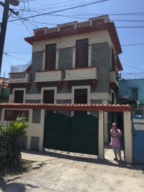 Detached House with 4 bedrooms for exchange in Playa, La Habana - 2