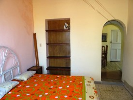 Casa Independiente de 4 habitaciones en permuta en Vedado, Plaza de la Revolución, La Habana - 23