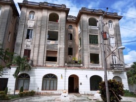 Apartamento de 4 habitaciones en venta en Vedado, Plaza de la Revolución, La Habana