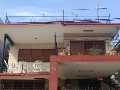 Casa de 4 habitaciones en venta en Nuevo Vedado, Plaza de la Revolución, La Habana