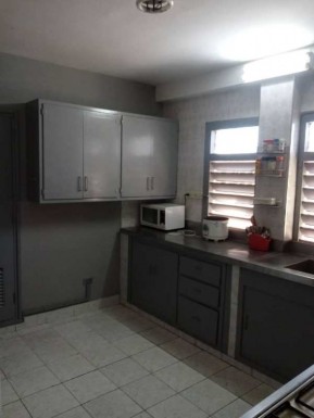 Casa de 4 habitaciones en venta en Nuevo Vedado, Plaza de la Revolución, La Habana
