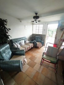 Casa de 2 habitaciones en venta en Puentes Grandes, Plaza de la Revolución, La Habana