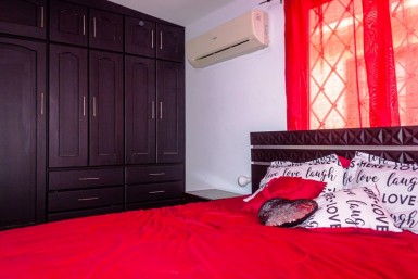 Detached House with 3 bedrooms for sale in Náutico, Playa, La Habana