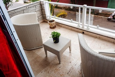 Detached House with 3 bedrooms for sale in Náutico, Playa, La Habana