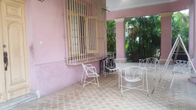 Chalet de 4 habitaciones en venta en Nuevo Vedado, Plaza de la Revolución, La Habana