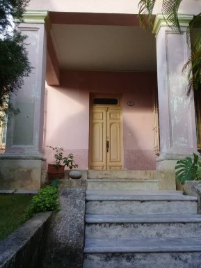 Chalet de 4 habitaciones en venta en Nuevo Vedado, Plaza de la Revolución, La Habana