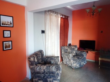 Casa Independiente de 5 habitaciones en venta en Las Guásimas, Arroyo Naranjo, La Habana