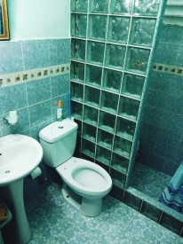Casa Independiente de 2 habitaciones en venta en Mantilla, Arroyo Naranjo, La Habana - Miniatura 7
