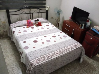 Casa Independiente de 2 habitaciones en venta en Mantilla, Arroyo Naranjo, La Habana