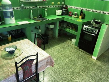 Casa Independiente de 2 habitaciones en venta en Mantilla, Arroyo Naranjo, La Habana
