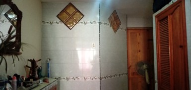 Casa Independiente de 6.5 habitaciones en venta en Balcón Arimao, La Lisa, La Habana