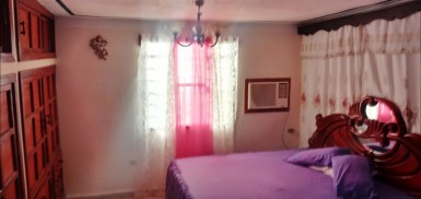 Casa Independiente de 6.5 habitaciones en venta en Balcón Arimao, La Lisa, La Habana