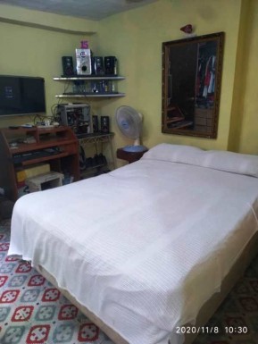 Casa de 1 habitación en venta en Las Cañas, Cerro, La Habana