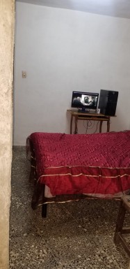 Casa de 3 habitaciones en venta en Cuatro Caminos, Cotorro, La Habana