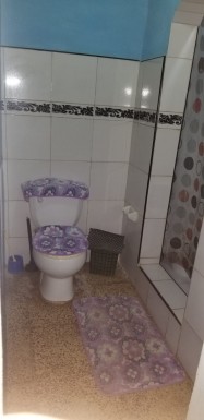 Casa de 3 habitaciones en venta en Cuatro Caminos, Cotorro, La Habana
