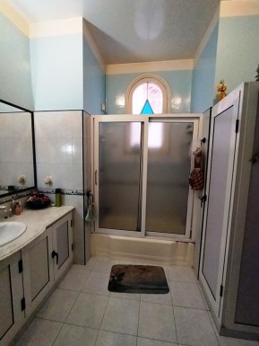 Casa de 4 habitaciones en venta en Vedado, Plaza de la Revolución, La Habana