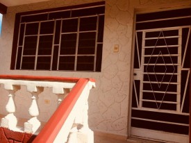 Duplex with 2 bedrooms for sale in Latinoamericano, Cerro, La Habana