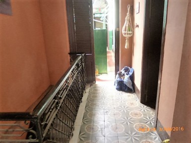 Casa Colonial de 4 habitaciones en venta en Cayo Hueso, Centro Habana, La Habana