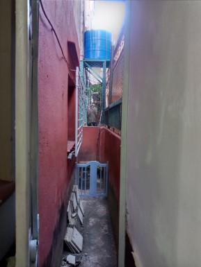 Apartment with 2 bedrooms for sale in Los Quemados, Marianao, La Habana